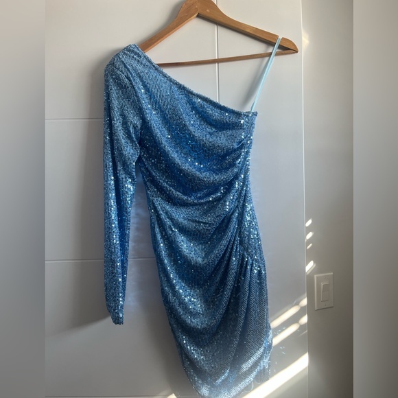 Fashionova off the shoulder sequin dress. BNWT! - Picture 3 of 3